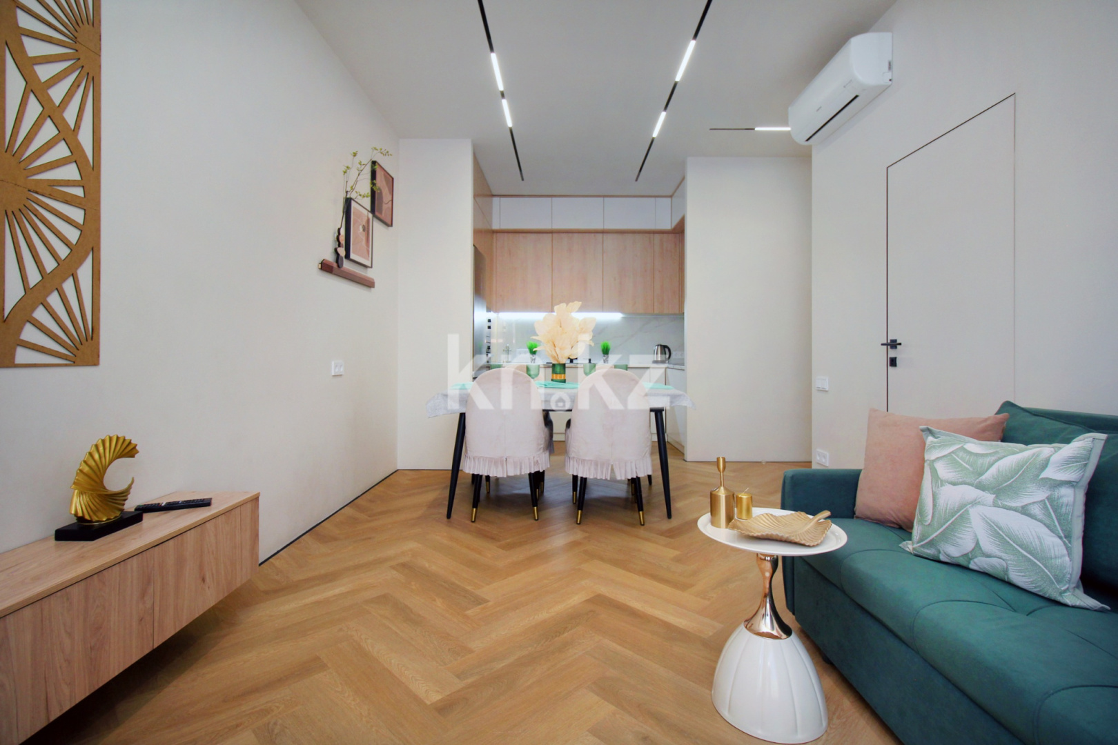 Аренда 3-комнатной квартиры посуточно, 65 м² - Аренда трехкомнатных квартир посуточно в Алматы фото 13 из 32