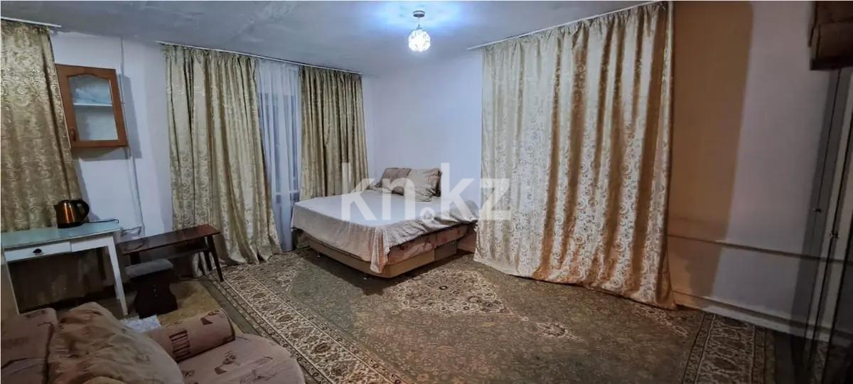 Продажа 1-комнатной квартиры, 33 м², ул. Акбугы, дом  1 - Продажа квартир в Жезказгане фото 1 из 2