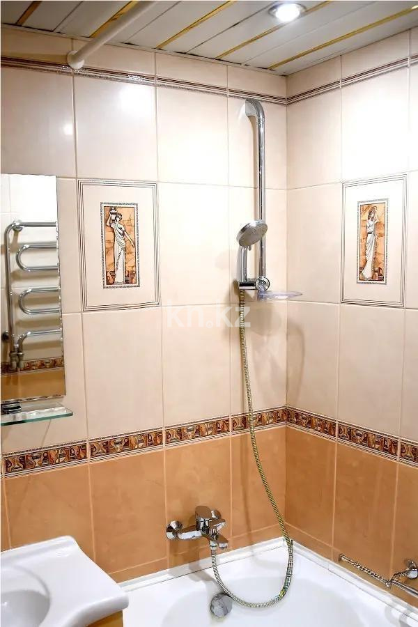 Продажа 2-комнатной квартиры, 52 м², ул. Ракымова, дом  36 в Астане - фото 4