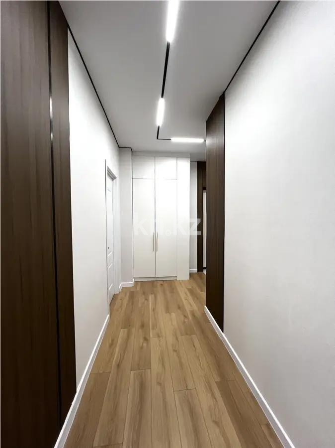 Продажа 2-комнатной квартиры, 64 м², пр. Тауелсыздык, дом  40/1 в Астане - фото 5