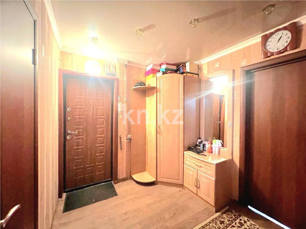 Продажа 3-комнатной квартиры, 61 м², мкр-н 17 - Продажа  трехкомнатных квартир в Караганде с фото фото 7 из 14