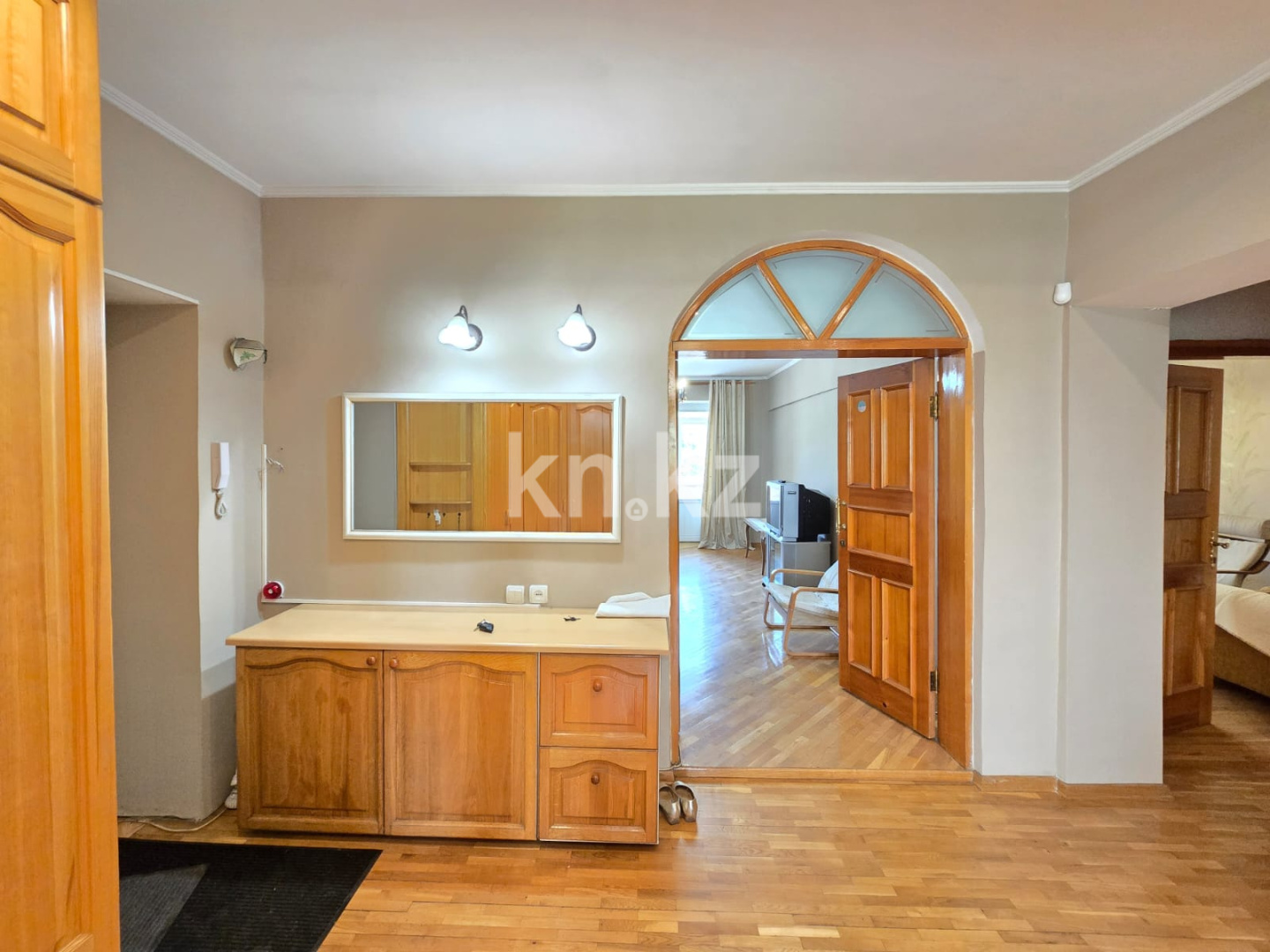 Продажа 3-комнатной квартиры, 110 м², ул. Наурызбай батыра в Алматы - фото 4