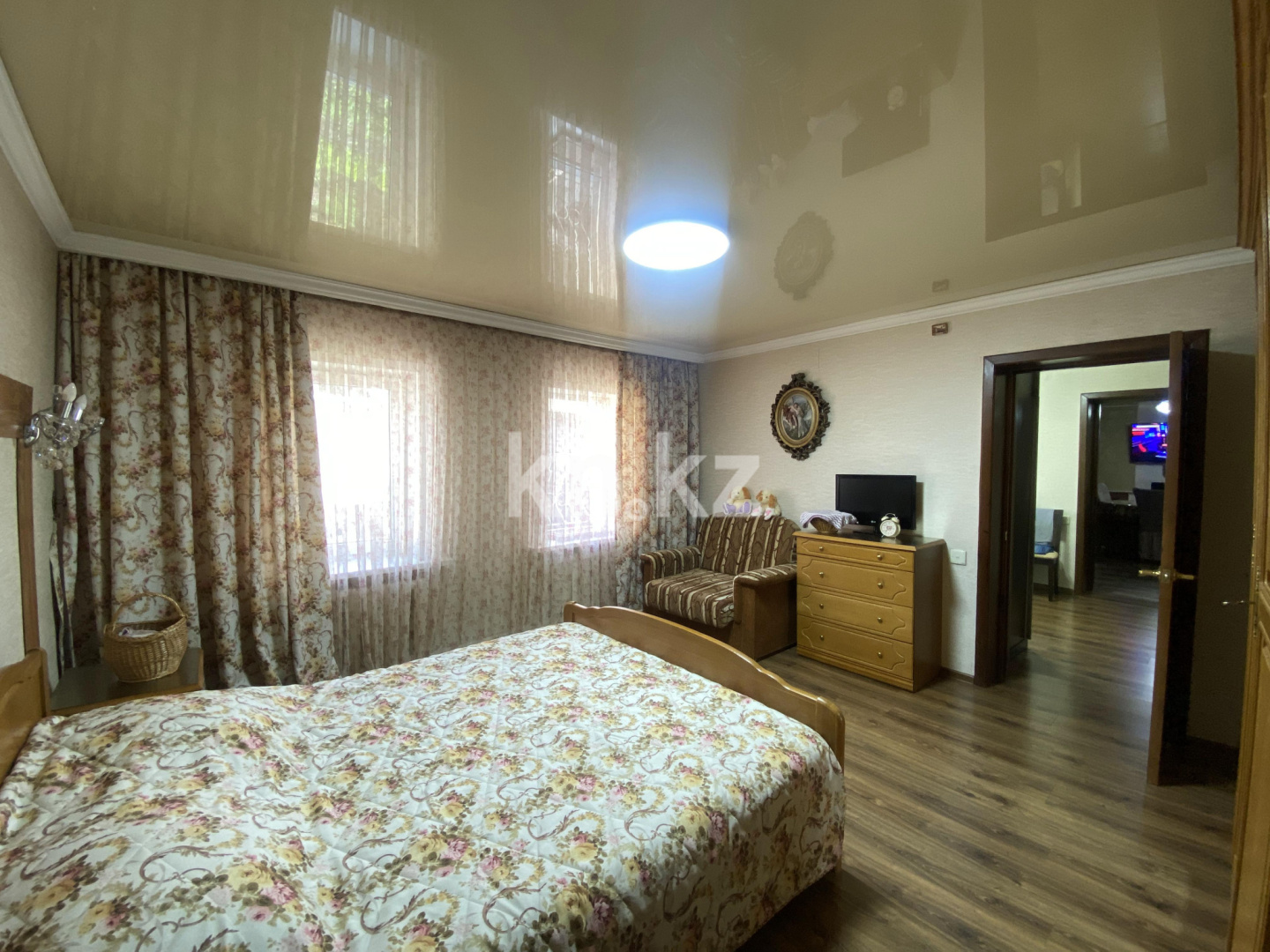 Продажа 5-комнатного дома, 214 м², ул. Четская в Караганде - фото 20