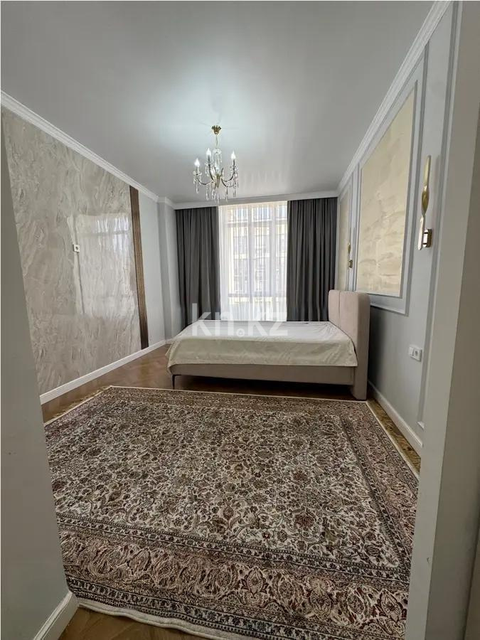 Продажа 5-комнатной квартиры, 165 м², пр. Мангилик Ел, дом  30 стр - Продажа  пятикомнатных квартир в Астане без посредников фото 1 из 4