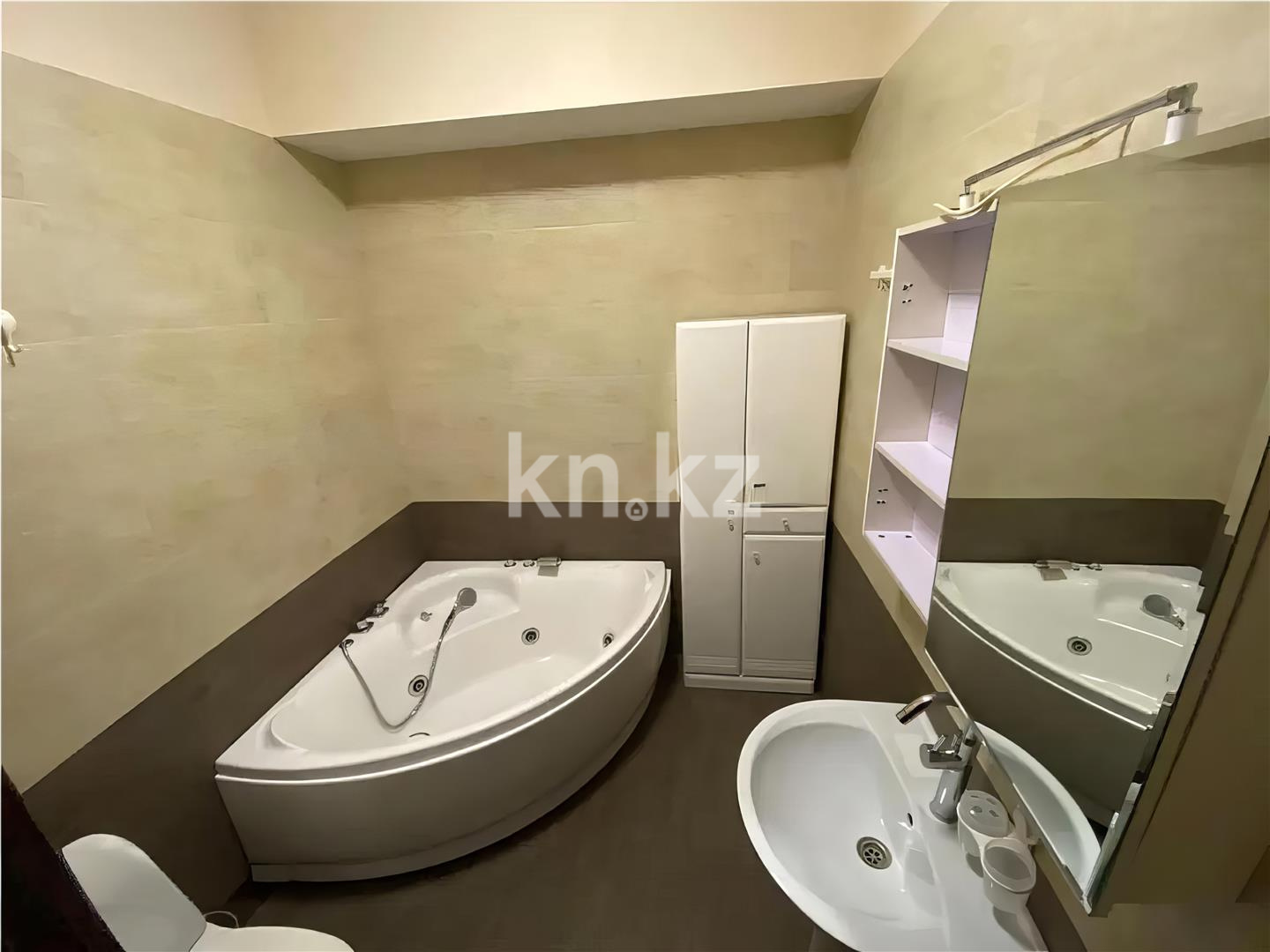 Продажа 8-комнатной квартиры, 420 м² - Продажа недвижимости в Алматы - страница 27 фото 10 из 13