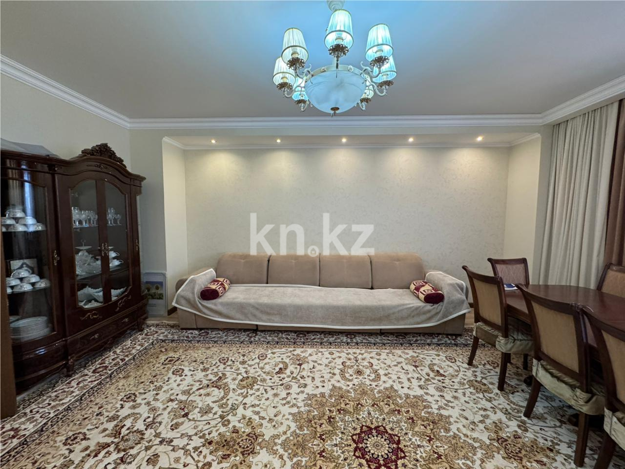 Продажа 2-комнатной квартиры, 104 м², ул. Керей, Жанибек хандар, дом  22 в Астане - фото 2