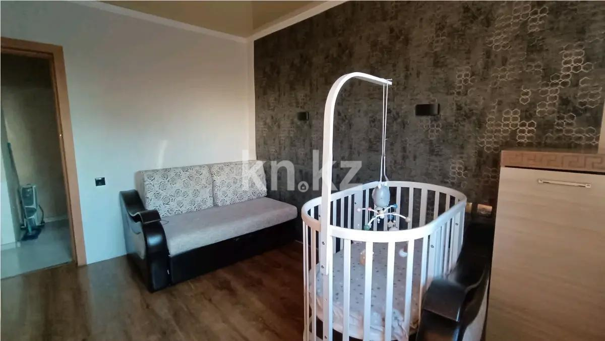 Продажа 3-комнатной квартиры, 55 м², ул. Кемеровская, дом  69 - Продажа  трехкомнатных квартир в Караганде с фото фото 3 из 8