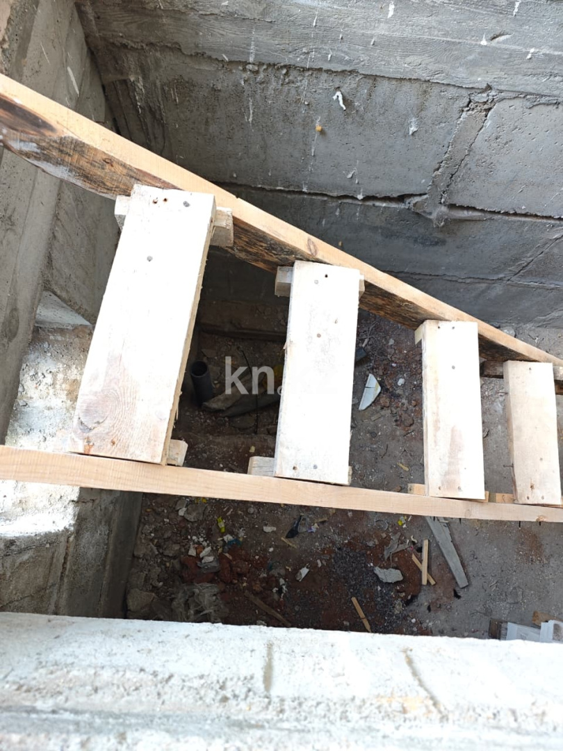 Продажа 5-комнатного дома, 216 м² в Караганде - фото 13