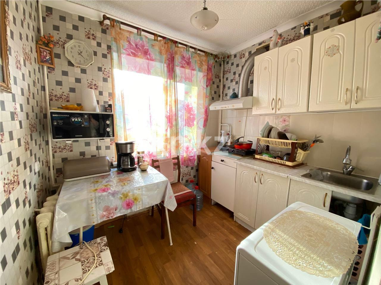 Продажа 4-комнатной квартиры, 62 м² - Продажа  четырехкомнатных квартир в Караганде фото 7 из 10