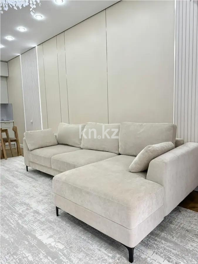 Продажа 2-комнатной квартиры, 62 м², пр. Абая, дом  165 - Продажа квартир в Алматы фото 1 из 8