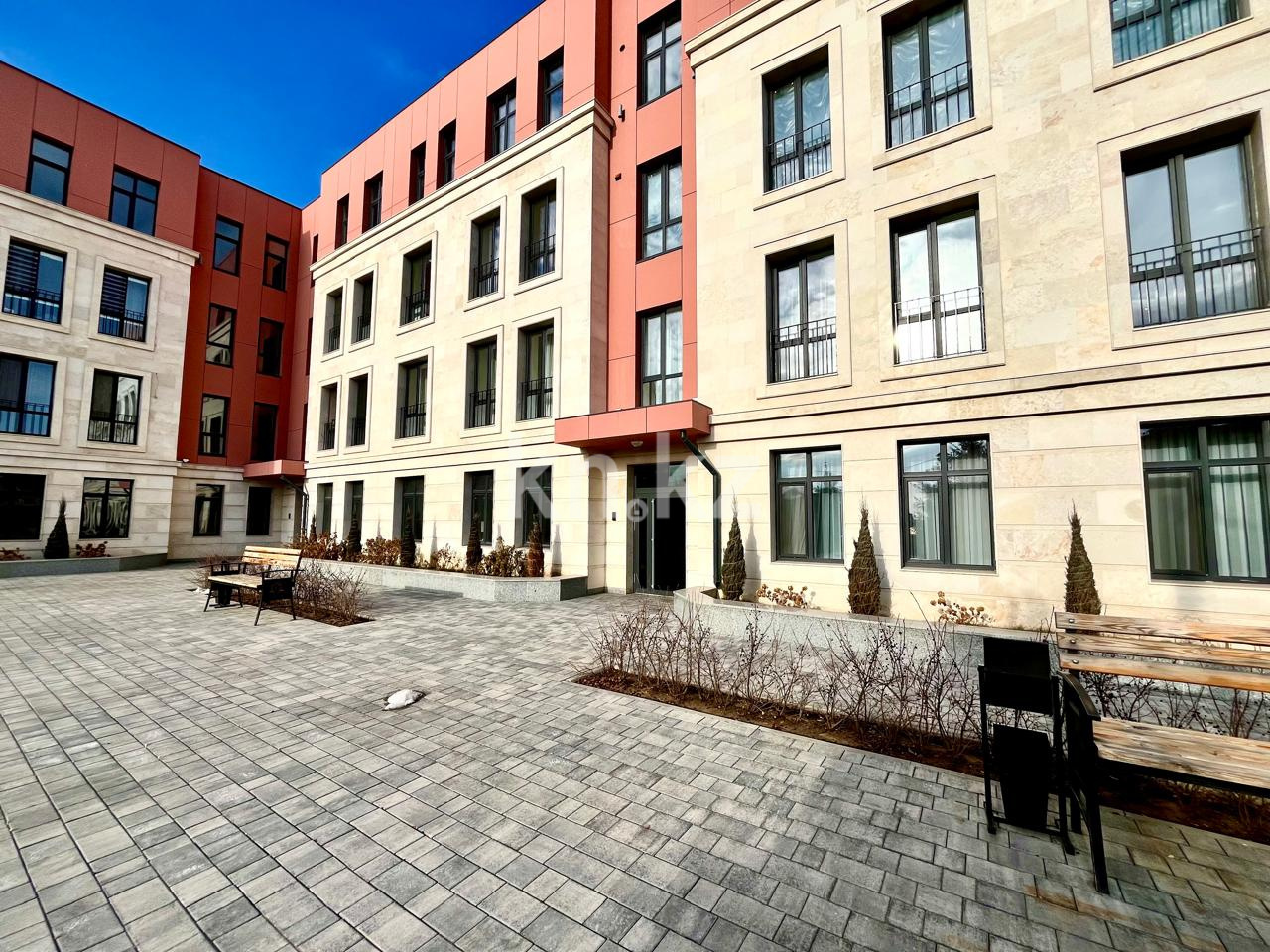 Продажа 3-комнатной квартиры, 108 м² - Продажа трехкомнатных квартир в Караганде - страница 3 фото 2 из 10