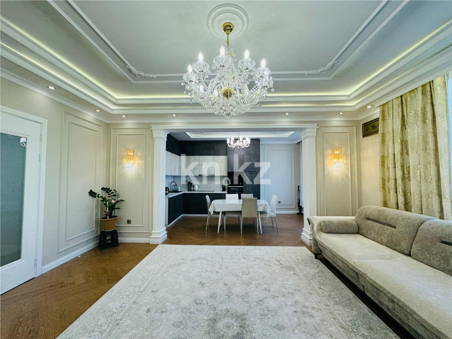 Продажа 4-комнатной квартиры, 118.7 м², пр. Туран - Продажа жилой и коммерческой недвижимости в Казахстане фото 1 из 15