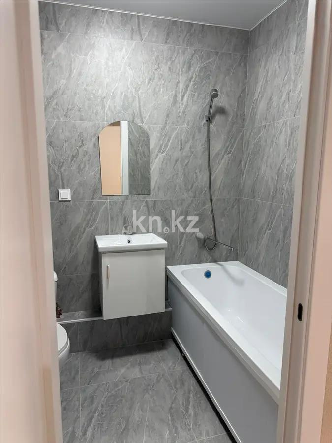 Продажа 2-комнатной квартиры, 42 м², ул. Е-103, дом  5 - Продажа квартир в Казахстане фото 3 из 3