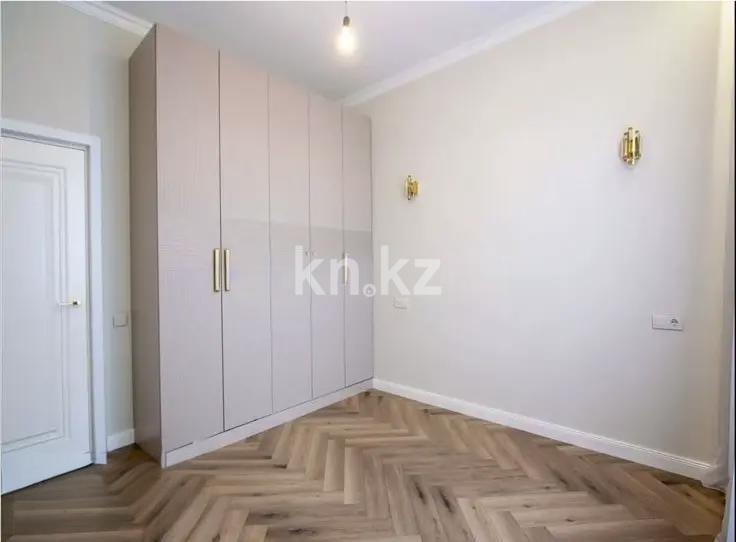 Продажа 2-комнатной квартиры, 60 м², ул. Ходжанова, дом  57/5 в Алматы - фото 2