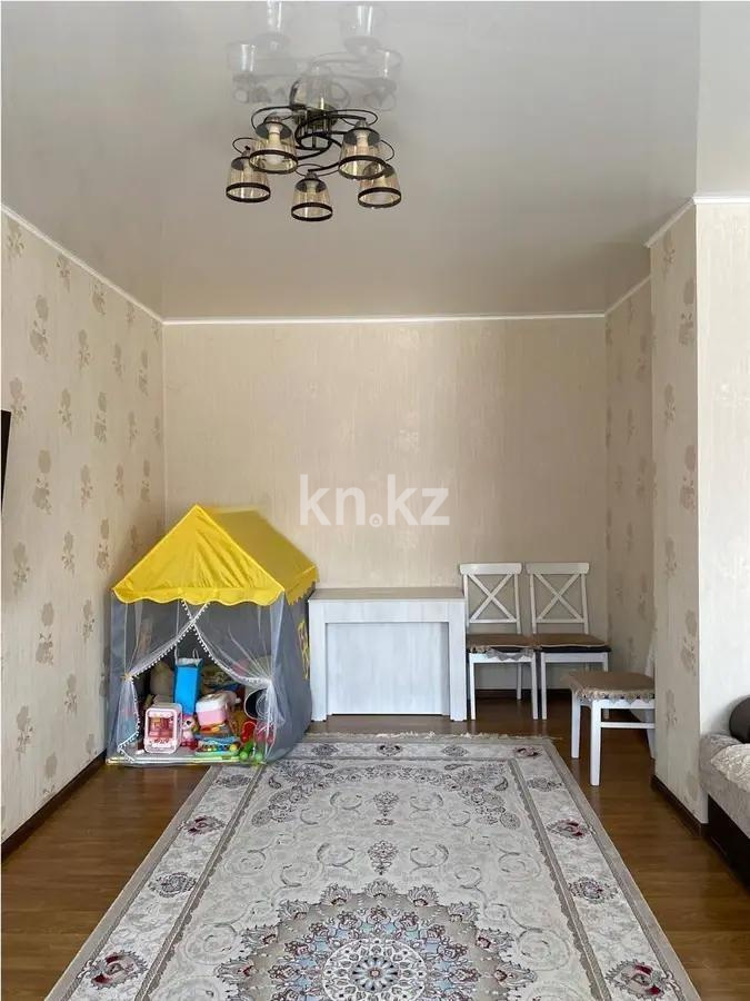 Продажа 3-комнатной квартиры, 85 м², ул. Сауран, дом  5 - Продажа  трехкомнатных квартир в Астане без посредников с фото фото 1 из 7