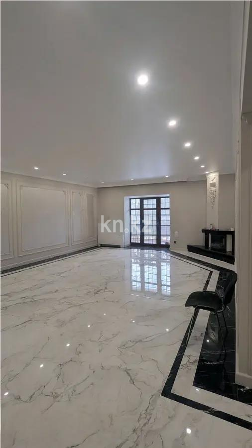 Продажа 3-комнатной квартиры, 197 м², ул. Карашаш Ана, дом  23 в Астане