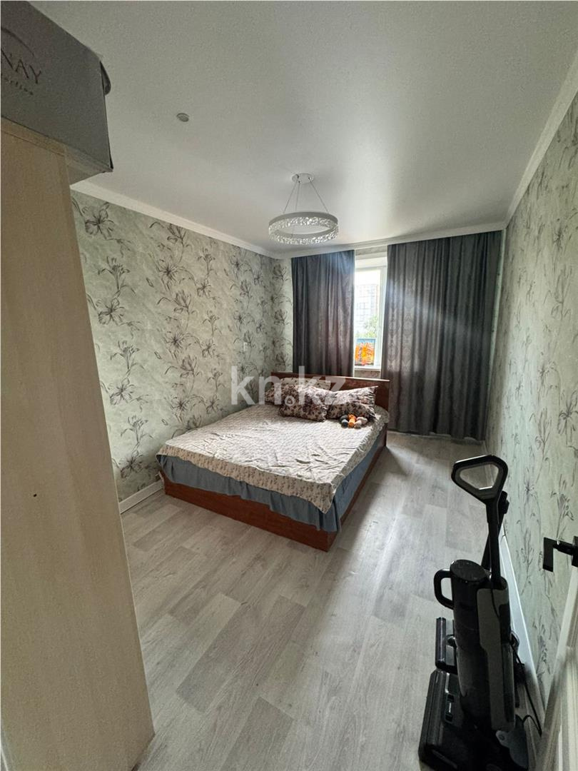 Продажа 3-комнатной квартиры, 61 м², мкр-н Восток-3 - Продажа квартир в Караганде фото 5 из 11