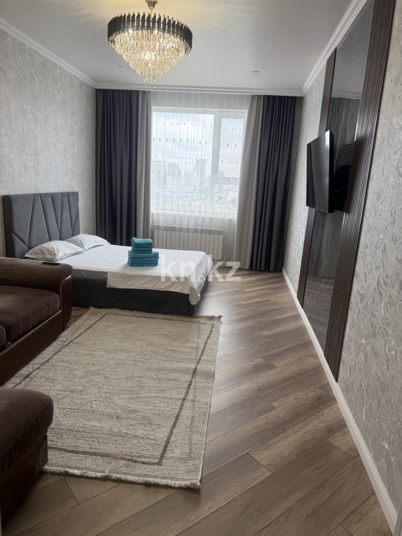 Аренда 3-комнатной квартиры посуточно, 86 м², пр. Кабанбай батыра, дом  64 - ул. Рыскулова - Аренда квартир посуточно в Астане с фото фото 3 из 5