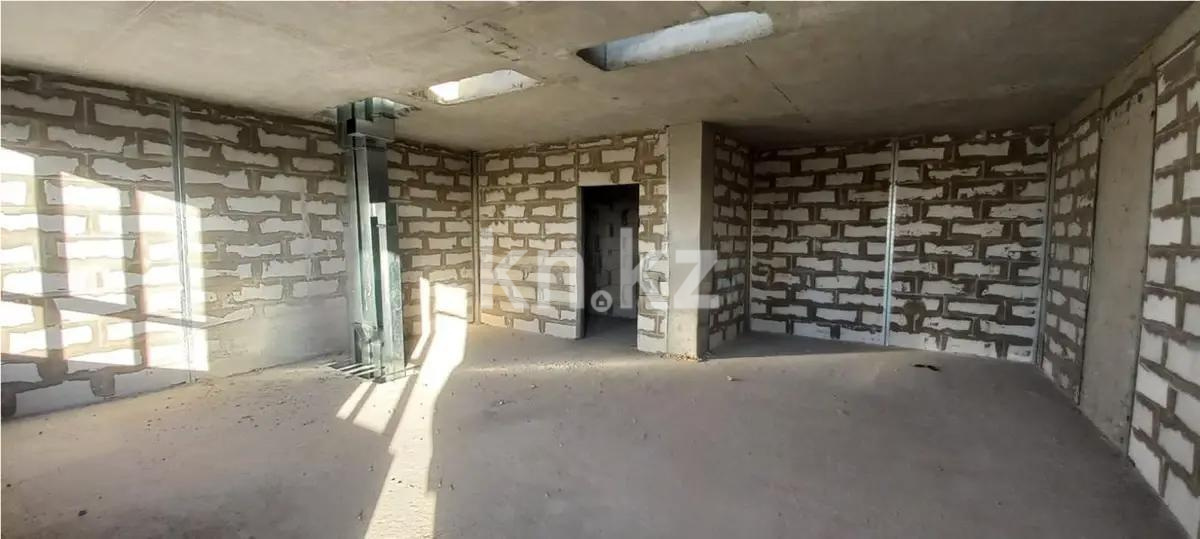 Продажа 2-комнатной квартиры, 53.3 м² в Алматы - фото 2