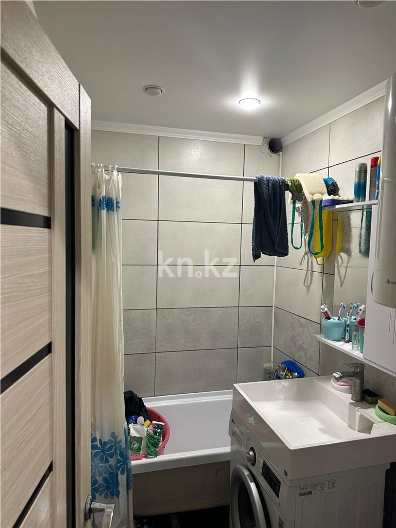 Продажа 3-комнатной квартиры, 47 м², ул. Молдагуловой (п. Актас) - Продажа квартир в Сарани фото 4 из 5