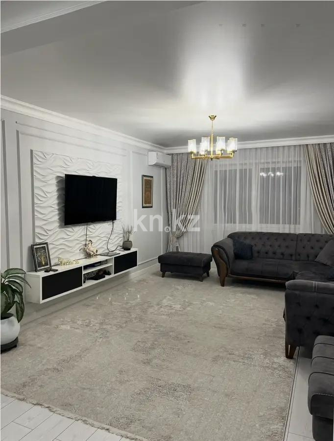 Продажа 4-комнатной квартиры, 160 м² в Алматы