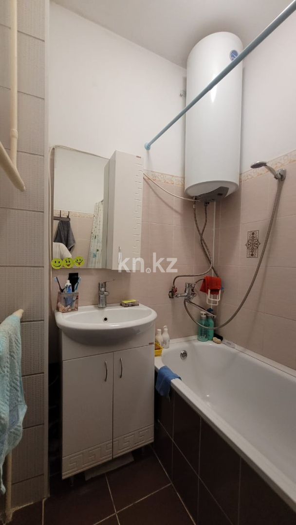 Продажа 4-комнатной квартиры, 78 м², 10 микрорайон (Аса), дом  16 - Продажа и аренда недвижимости в Таразе фото 15 из 19