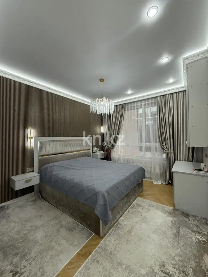 Продажа 3-комнатной квартиры, 110 м², ул. Утеген батыра, дом  11в в Алматы - фото 3