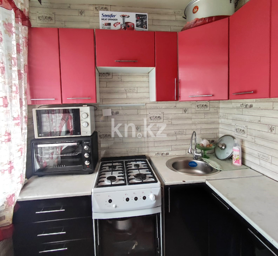 Продажа 3-комнатной квартиры, 53 м², мкр-н 2 - Продажа земельных участков в Уральске фото 7 из 9