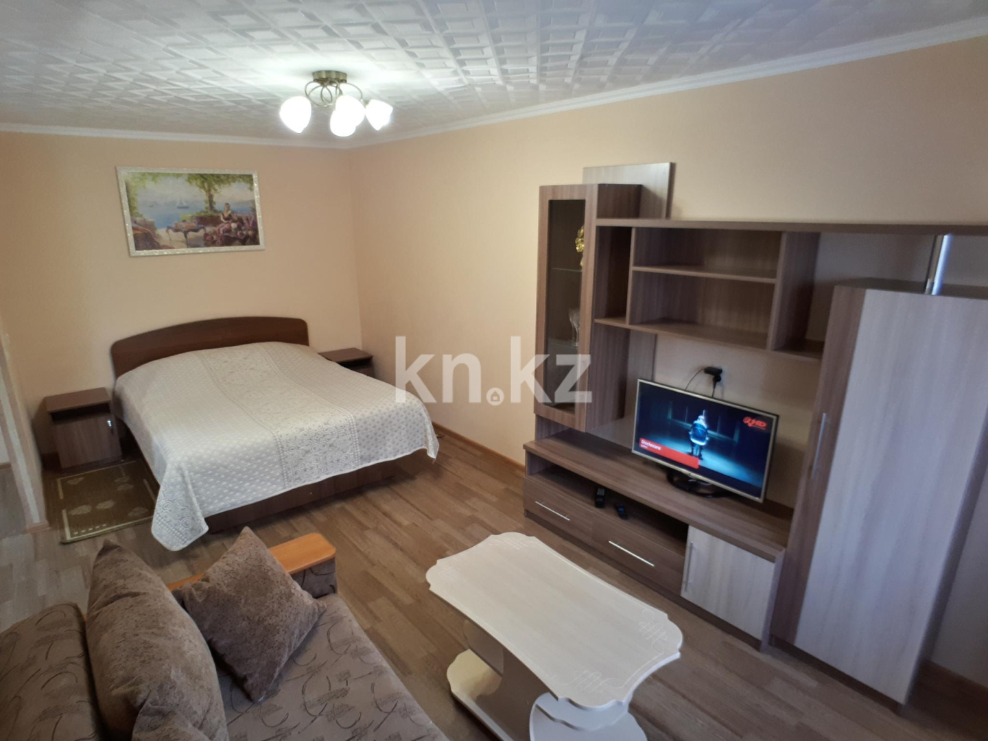 Аренда 1-комнатной квартиры посуточно, 32 м², ул. Потанина, дом  19 - Аренда жилой и коммерческой недвижимости в Усть-Каменогорске фото 6 из 12