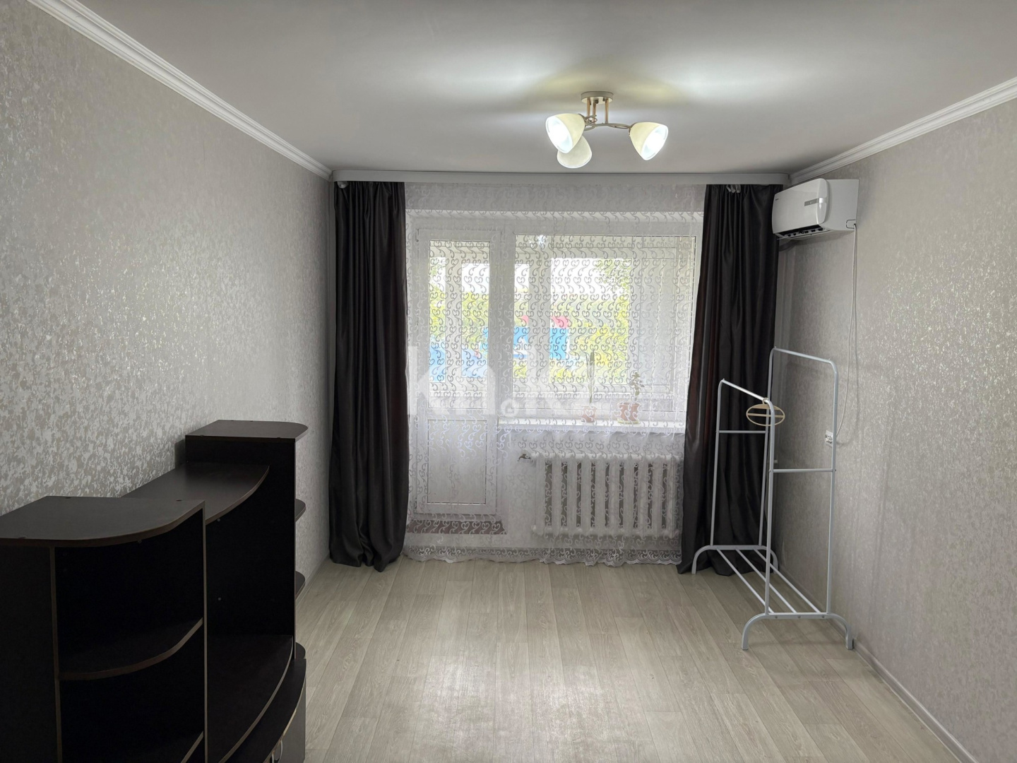 Продажа 2-комнатной квартиры, 47.9 м² - Продажа квартир в панельном доме в Уральске фото 1 из 13
