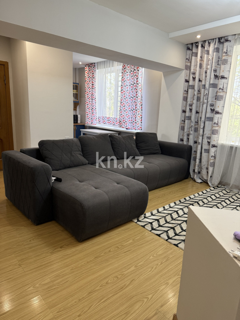 Аренда 2-комнатной квартиры, 54 м², пр. Назарбаева, дом  152 - ул. Курмангазы - Аренда квартиры помесячно в Алматы фото 1 из 24