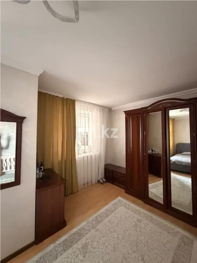 Продажа 4-комнатной квартиры, 150 м² - Продажа четырехкомнатных квартир в кирпичном доме в Казахстане фото 4 из 7