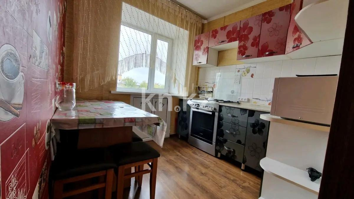 Продажа 2-комнатной квартиры, 45 м², пр. Назарбаева, дом  80 - Продажа квартир в Караганде с фото фото 2 из 4