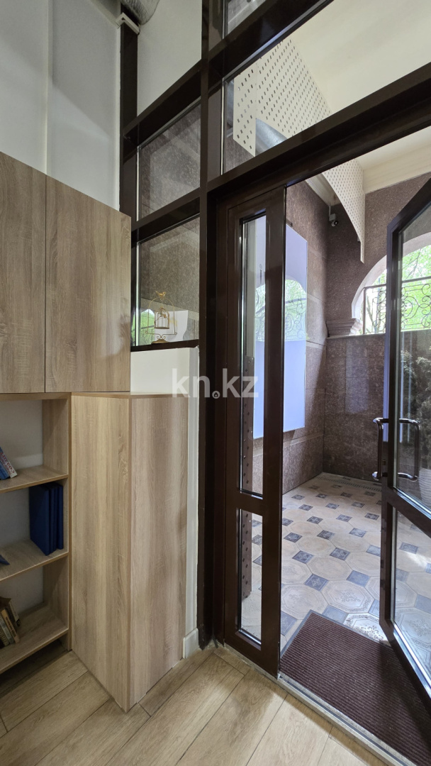 Продажа , 260 м², ул. Митина, дом  4 - Достык - Продажа офисных и торговых помещений в Алматы с фото фото 21 из 40