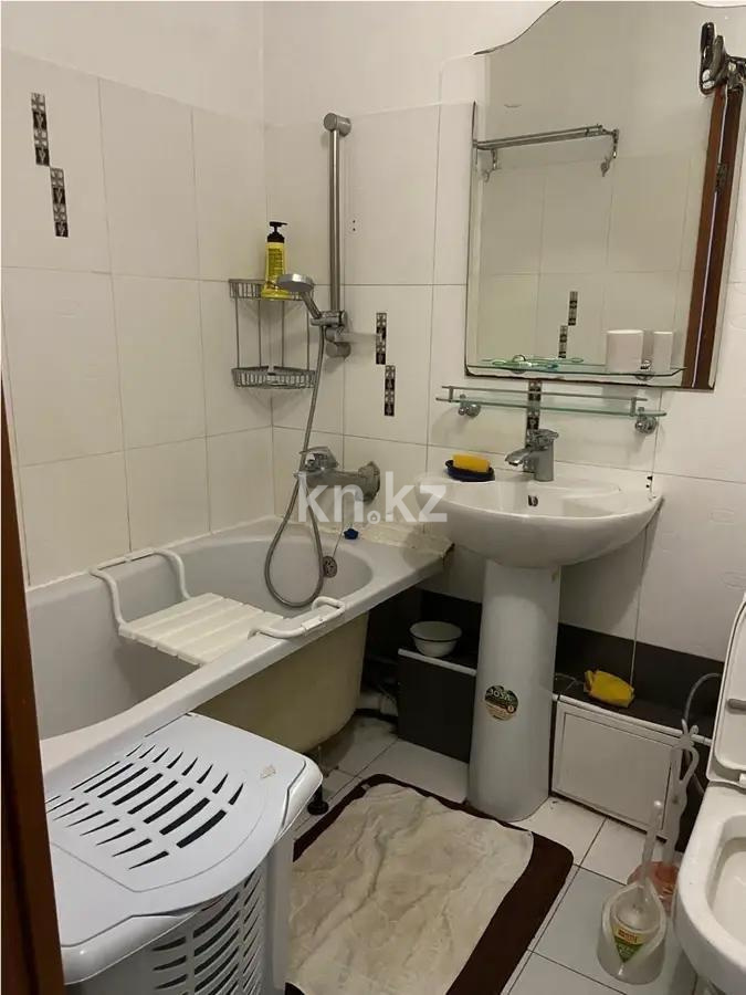 Продажа 3-комнатной квартиры, 60 м², ул. Навои, дом  326 в Алматы - фото 5