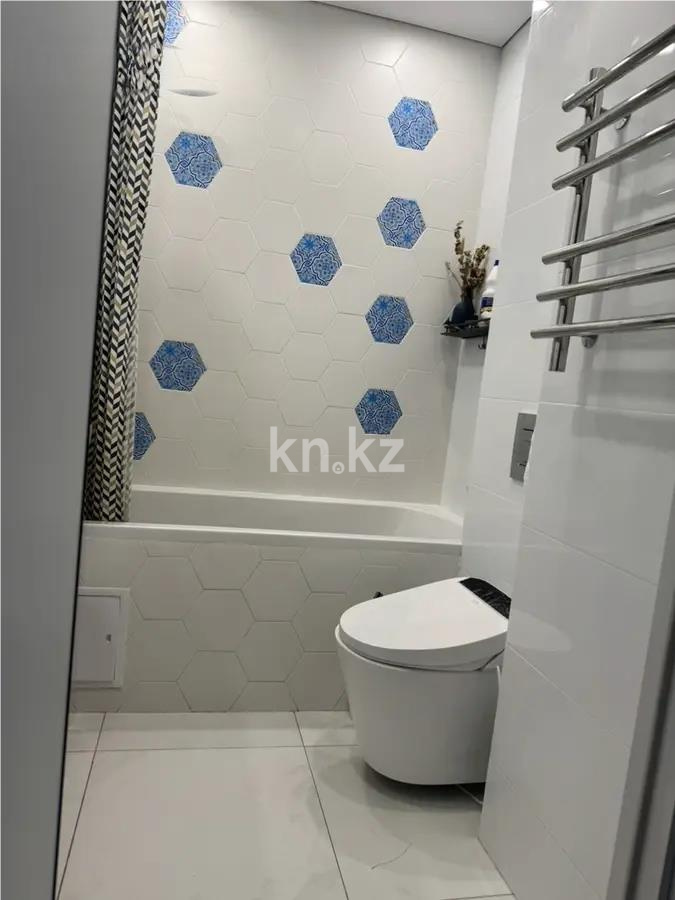 Продажа 2-комнатной квартиры, 70 м² в Алматы - фото 3