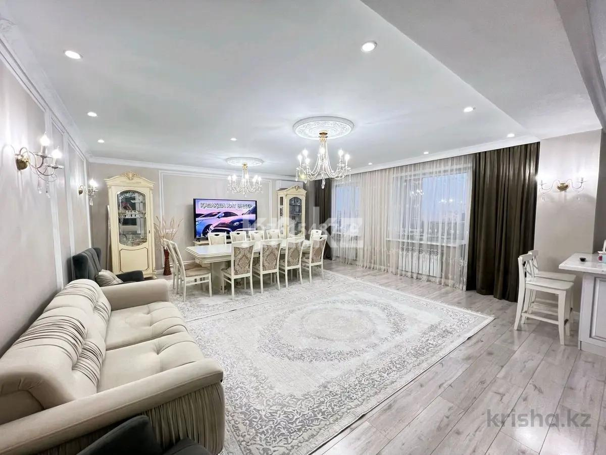 Продажа 3-комнатной квартиры, 107 м², пр. Шахтеров - Продажа  трехкомнатных квартир в Караганде фото 1 из 15