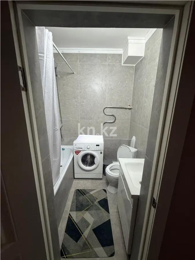 Продажа 1-комнатной квартиры, 38 м², пр. Мангилик Ел, дом  19 в Астане - фото 5