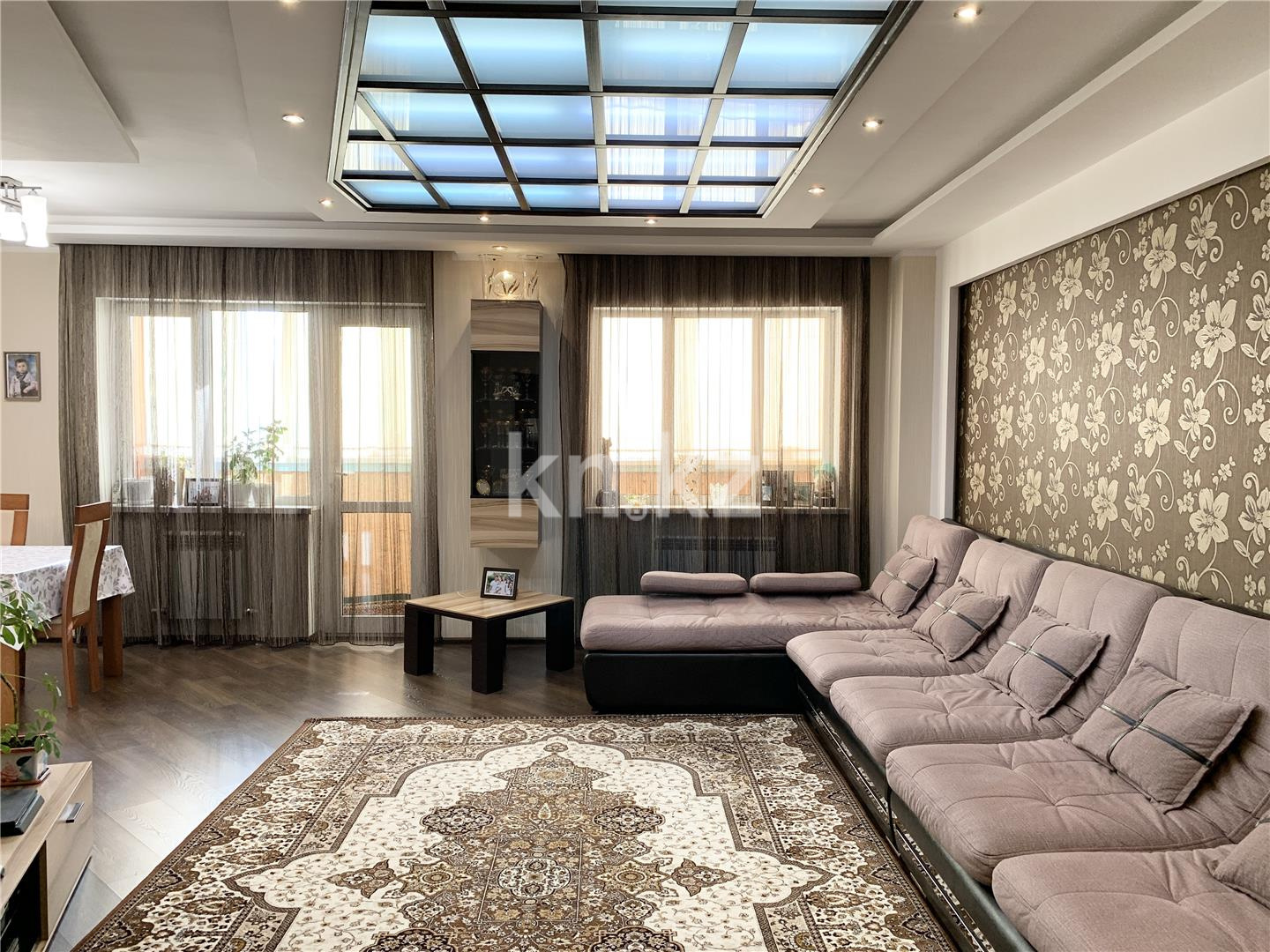 Продажа 3-комнатной квартиры, 90 м² - Продажа квартир в Городе Караганды - страница 3 фото 1 из 12