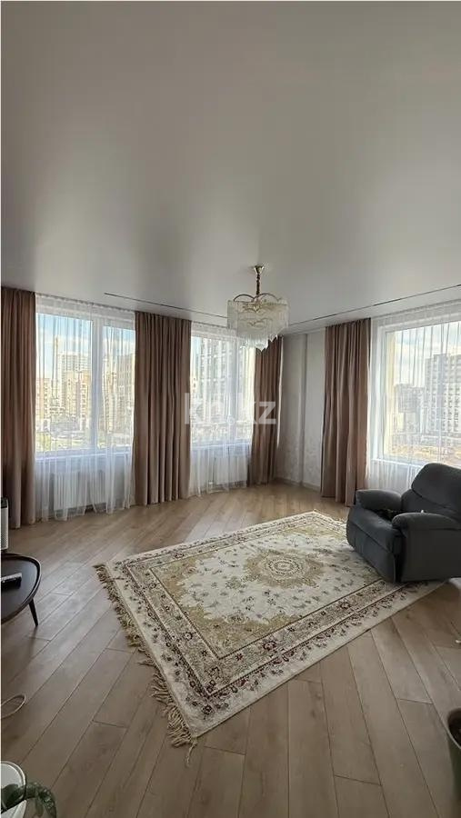 Продажа 4-комнатной квартиры, 111 м² - Продажа четырехкомнатных квартир от собственников в Казахстане фото 1 из 5