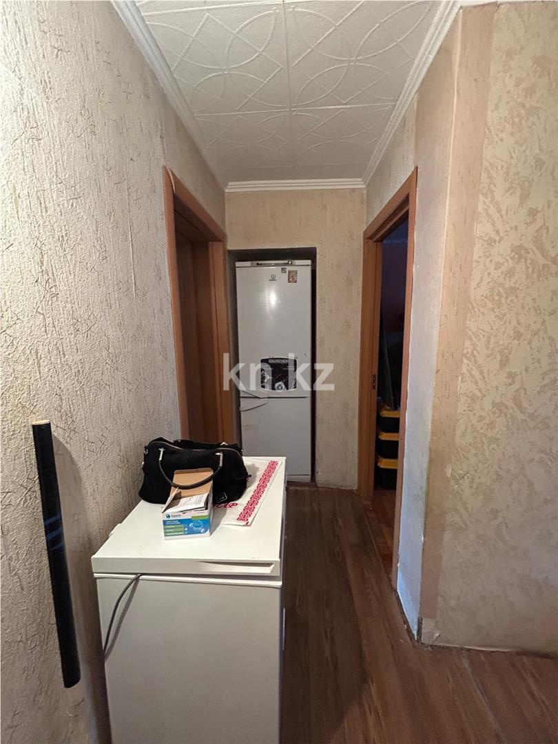 Продажа 2-комнатной квартиры, 47 м², 13 мкр., дом  36 в Караганде - фото 11