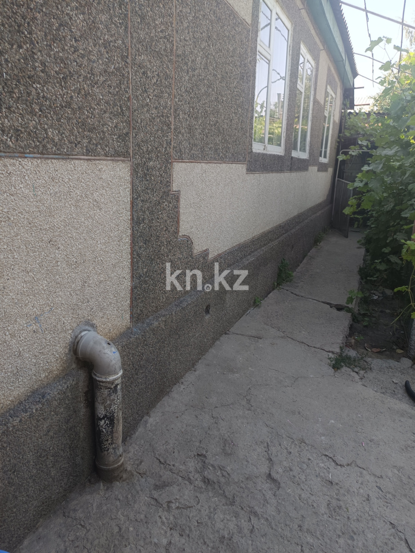 Продажа 4-комнатного дома, 80 м², 1 пер Раимбек батыра, дом  20 - Продажа квартир в Таразе фото 2 из 7