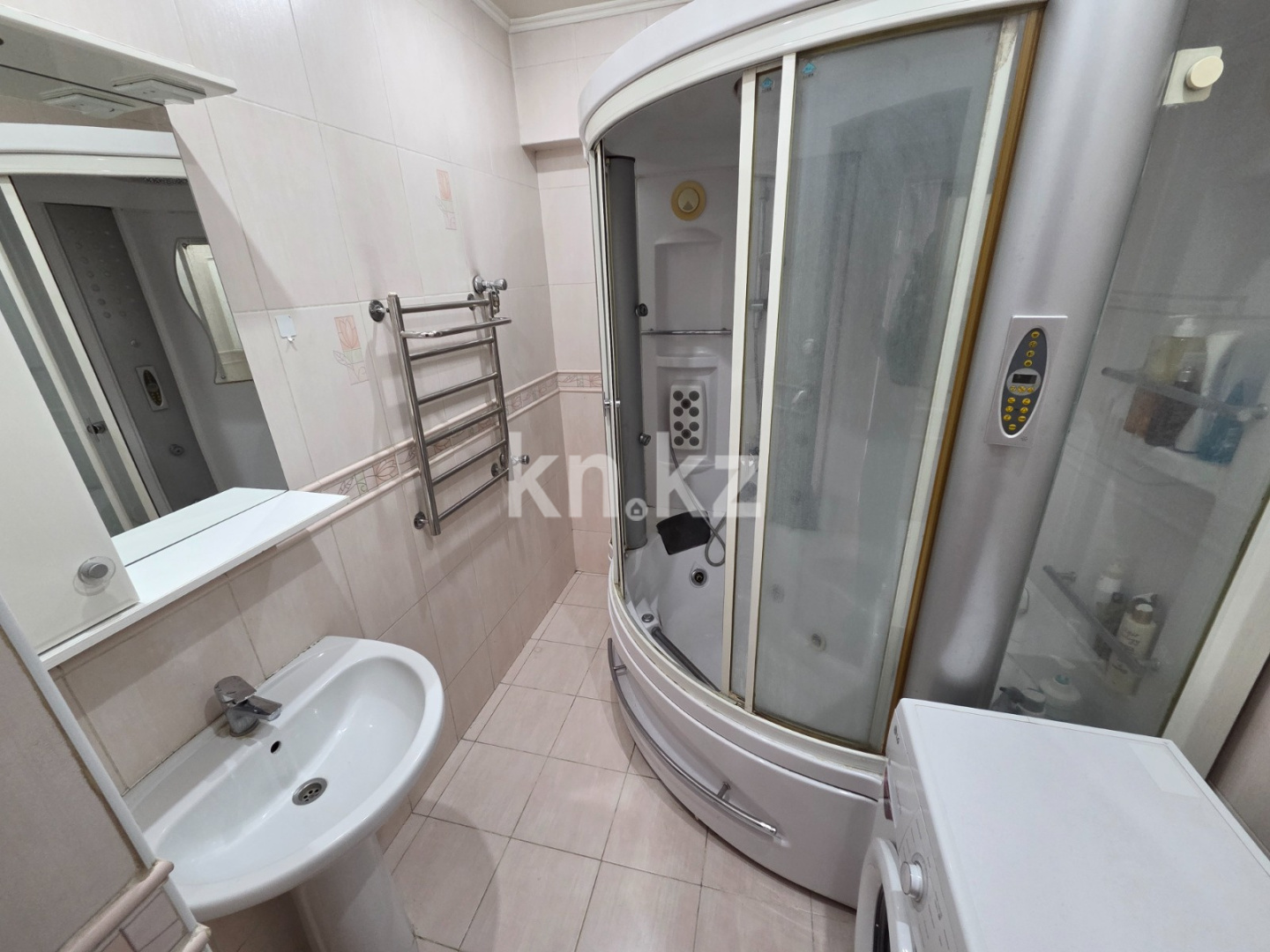 Продажа 2-комнатной квартиры, 92 м² - Продажа квартир в кирпичном доме в Алматы фото 7 из 9