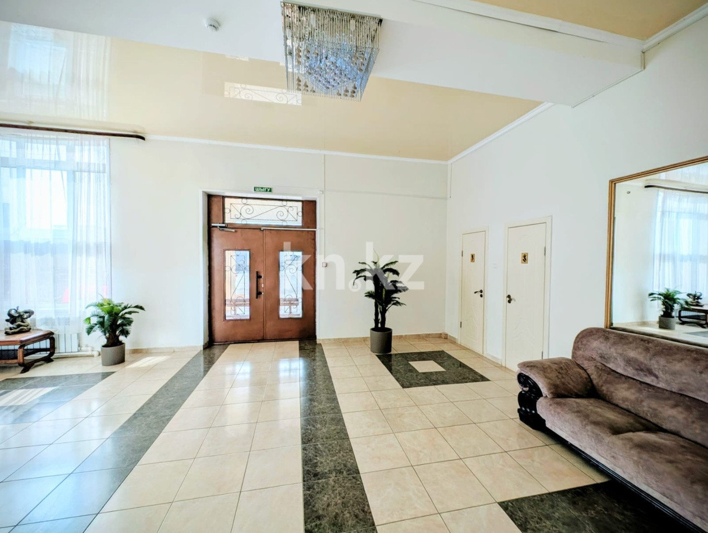 Продажа , 1286.4 м², тинский район. с  Жана Омир      ул Гагарина, дом  34 - Продажа жилой и коммерческой недвижимости в Уральске фото 14 из 31