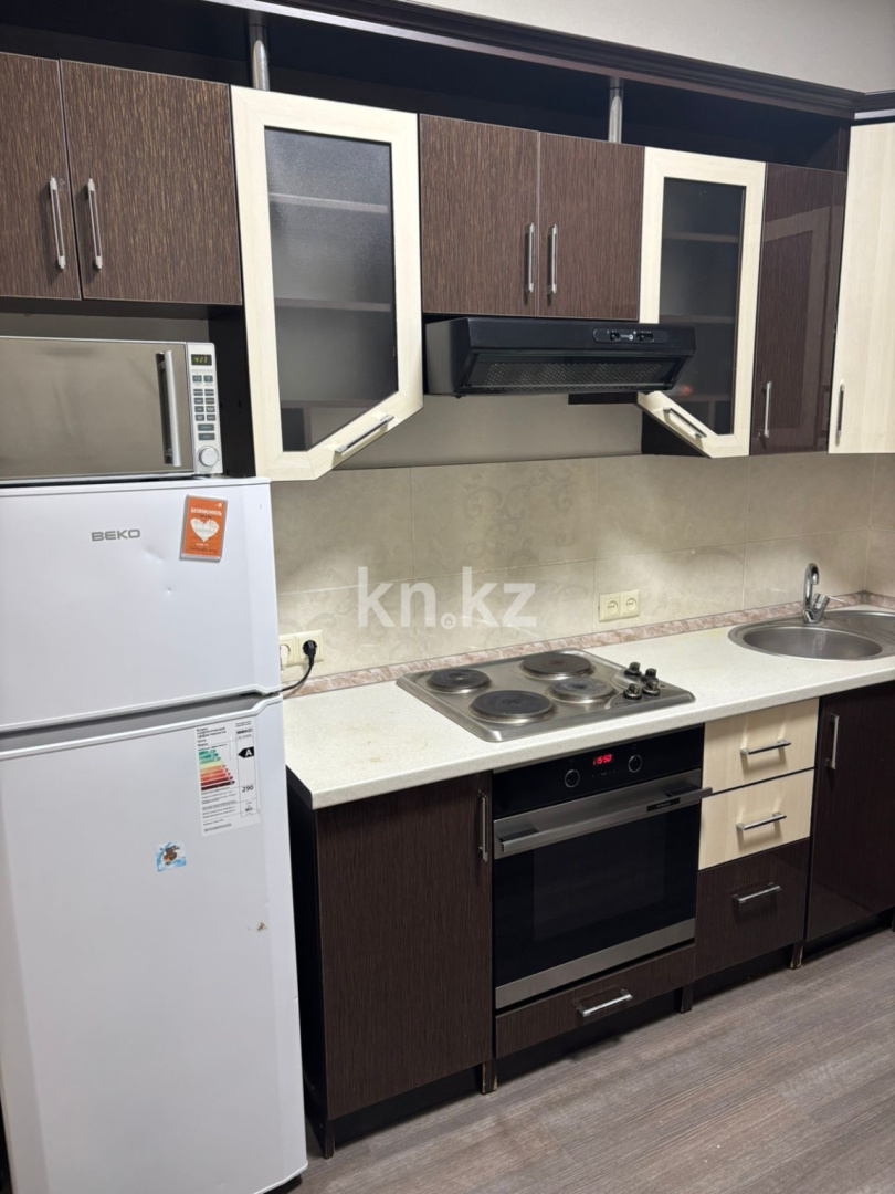 Аренда 2-комнатной квартиры, 60 м², ул. Сарайшык, дом  7/1 - Аренда квартиры помесячно в Астане фото 1 из 10