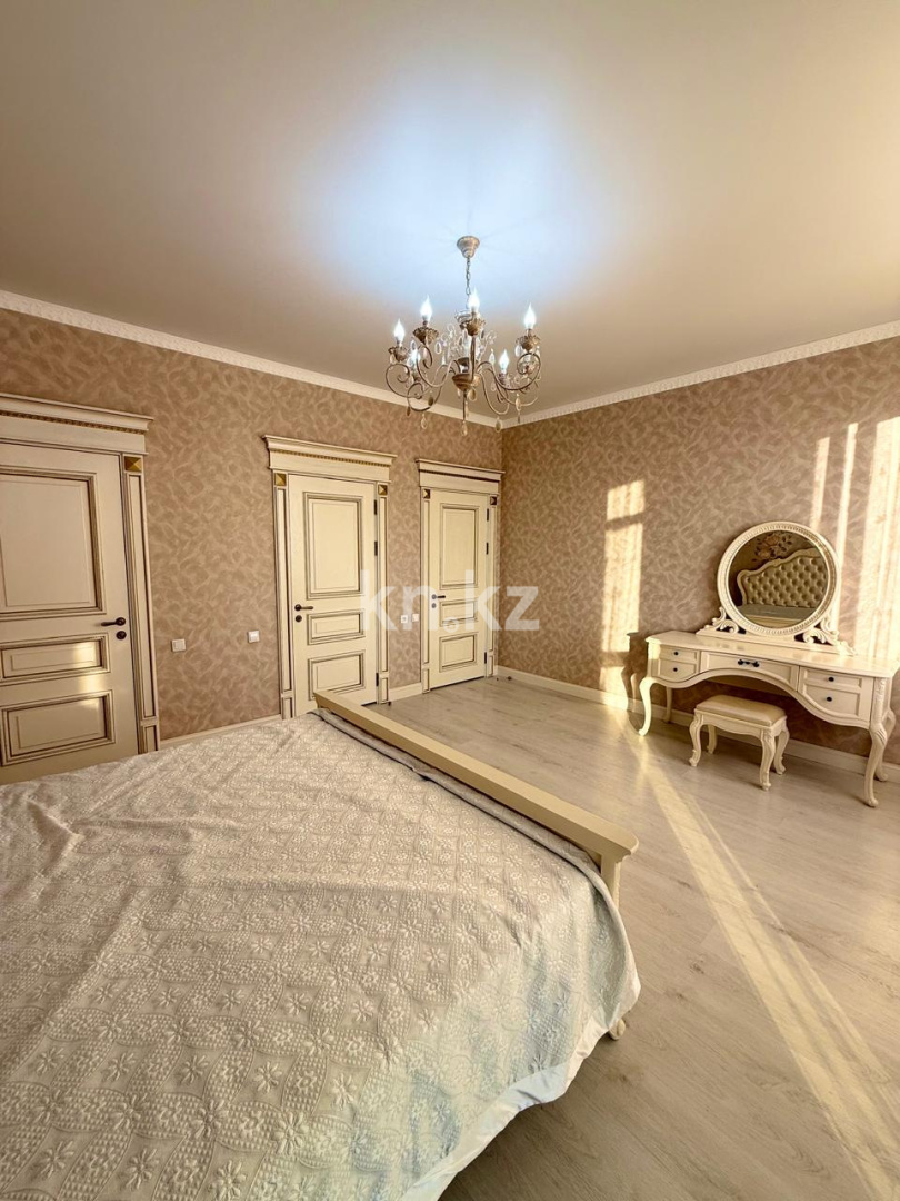 Продажа 3-комнатной квартиры, 106 м², ул. Керей, Жанибек хандар, дом  28 - пр. Мангилик Ел в Астане - фото 14