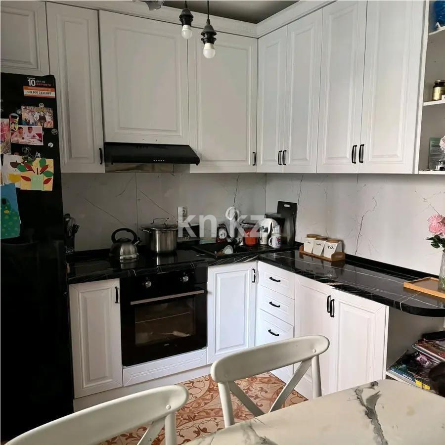 Продажа 2-комнатной квартиры, 59 м², ул. Байтерекова, дом  49а в Алматы - фото 2