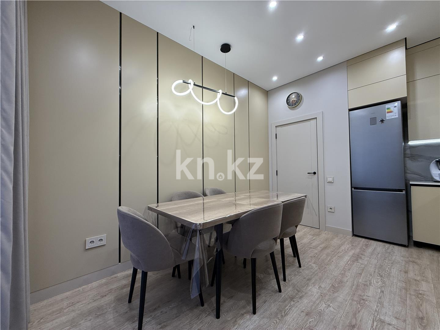 Продажа 3-комнатной квартиры, 88 м², ул. Букетова, дом  3/4 - Продажа квартир в Караганде фото 25 из 36