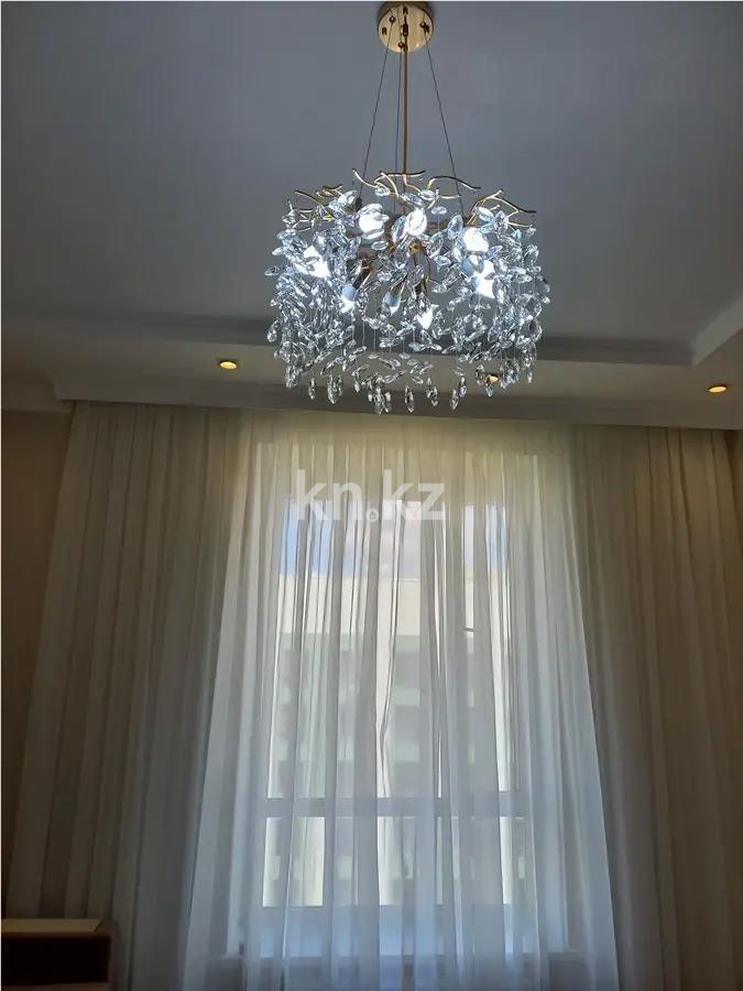 Продажа 1-комнатной квартиры, 34 м², ул. Байтурсынова, дом  18 в Астане