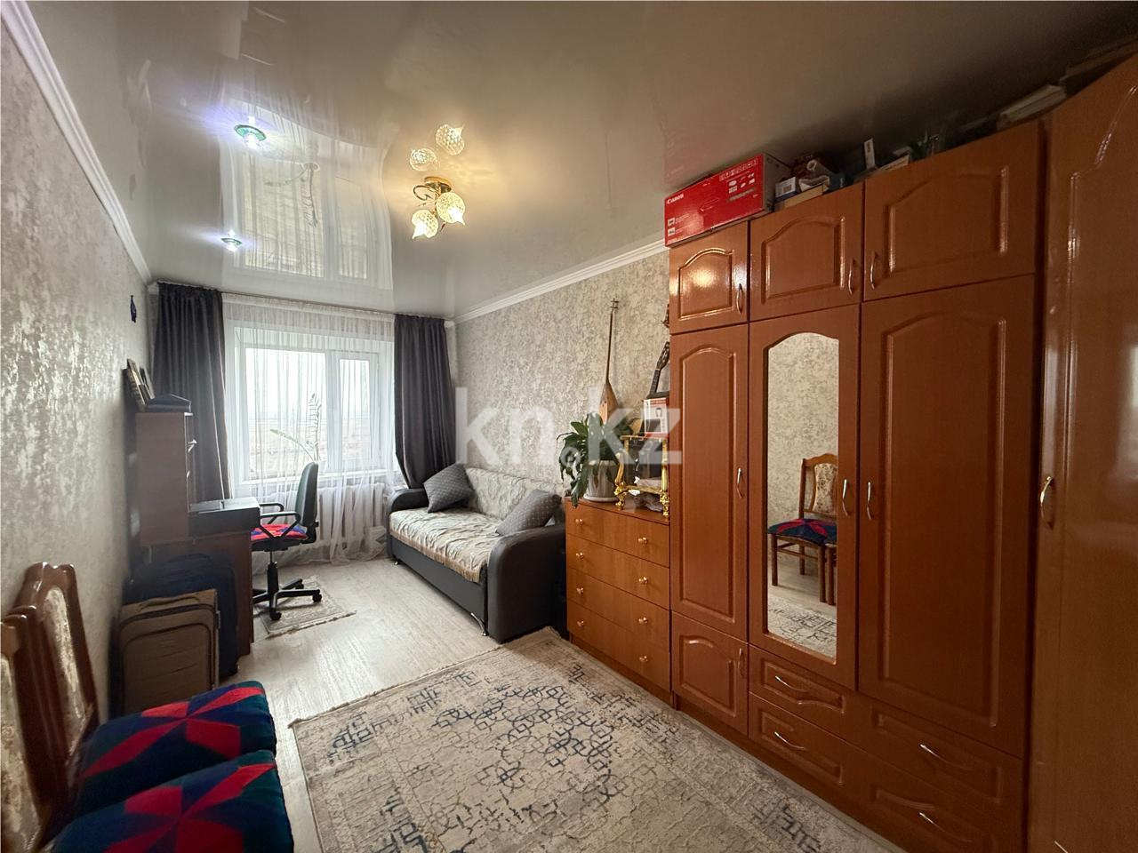 Продажа 3-комнатной квартиры, 59 м², мкр-н 15, дом  8 в Караганде - фото 3